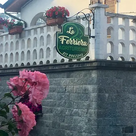 Lantgård La Ferriera *